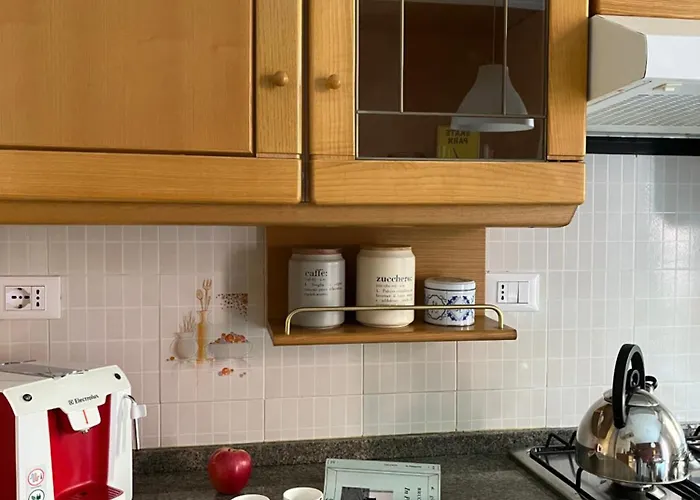 Fuori Arena B&B 카살레키노 디 레노